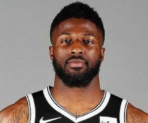 David Nwaba David Nwaba