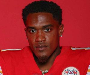 Demarcus Robinson Demarcus Robinson
