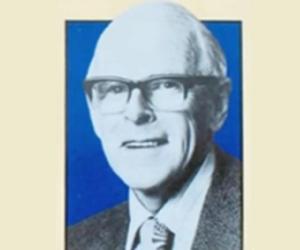 Denis Parsons Burkitt Denis Parsons Burkitt