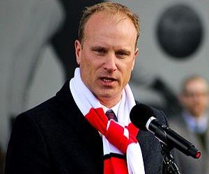 Dennis Bergkamp Dennis Bergkamp