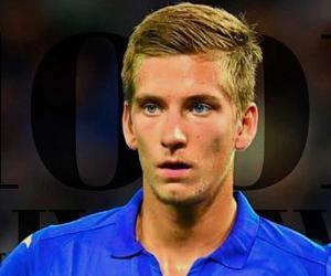Dennis Praet Dennis Praet