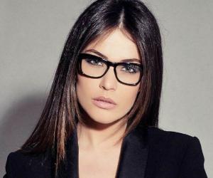 Diana Avdiu Diana Avdiu