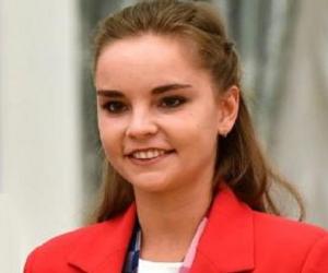 Dina Averina Dina Averina