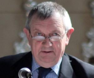Eamon Duffy Eamon Duffy
