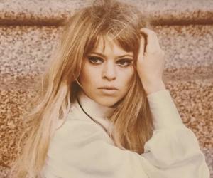 Edina Ronay Edina Ronay