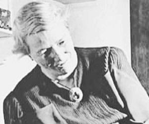 Elisabeth Irwin Elisabeth Irwin