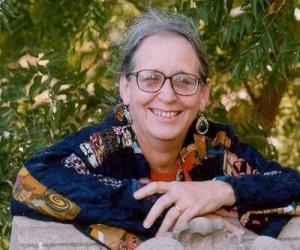 Elizabeth Moon Elizabeth Moon