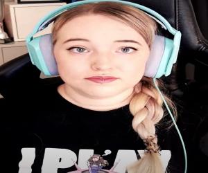 Emily Krumlinde Emily Krumlinde