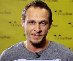 Enis Bešlagić Enis Bešlagić