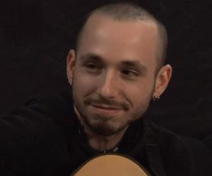Erik Mongrain Erik Mongrain