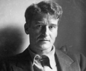 Ernie O'Malley Ernie O'Malley