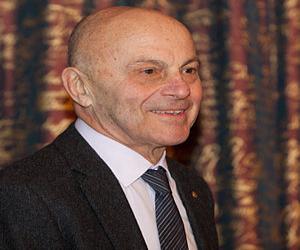 Eugene Fama Eugene Fama