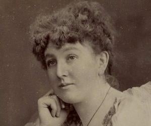 Eva Mylott Eva Mylott