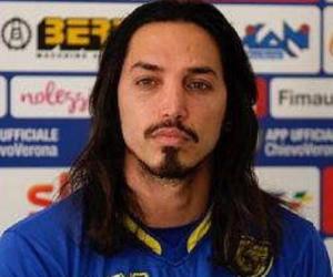 Ezequiel Schelotto Ezequiel Schelotto