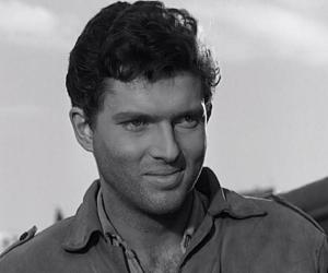 Geoffrey Horne Geoffrey Horne