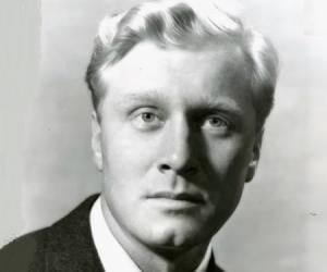 George Gaynes George Gaynes
