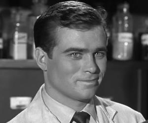 Glenn Corbett Glenn Corbett