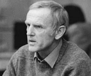 Günter de Bruyn Günter de Bruyn