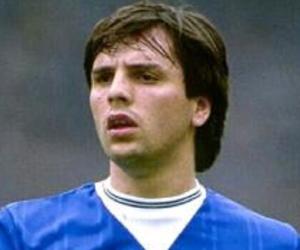 Graeme Sharp Graeme Sharp