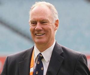 Greg Chappell Greg Chappell