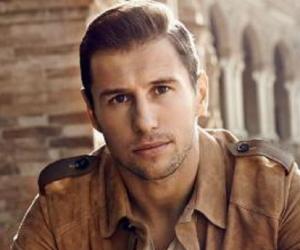 Grzegorz Krychowiak Grzegorz Krychowiak