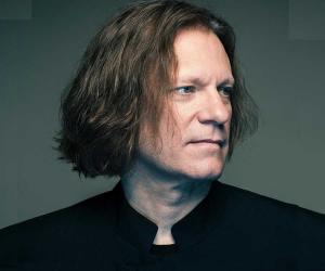 Guy Sigsworth Guy Sigsworth