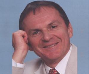 Hagen Kleinert Hagen Kleinert