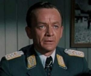 Hannes Messemer Hannes Messemer