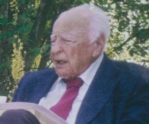 Hans-Georg Gadamer Hans-Georg Gadamer