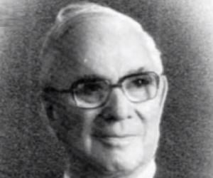 Hans Kosterlitz Hans Kosterlitz