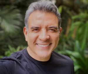 Hector Sandarti Hector Sandarti