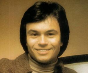 Henner Hoier Henner Hoier