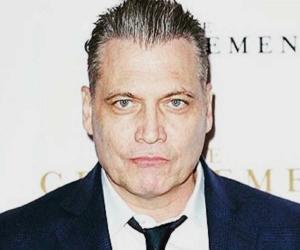 Holt McCallany Holt McCallany