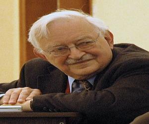 Immanuel Wallerstein Immanuel Wallerstein