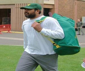Inzamam-ul-Haq Inzamam-ul-Haq