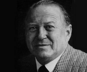 James Hayter James Hayter