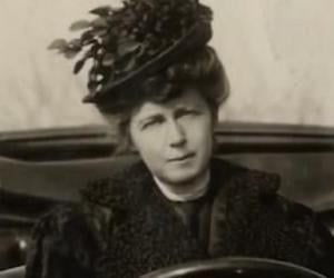 Joan Newton Cuneo Joan Newton Cuneo
