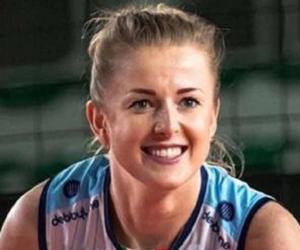 Joanna Wolosz Joanna Wolosz