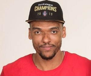 Joel Bolomboy Joel Bolomboy