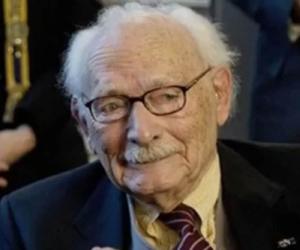 Johan van Hulst Johan van Hulst