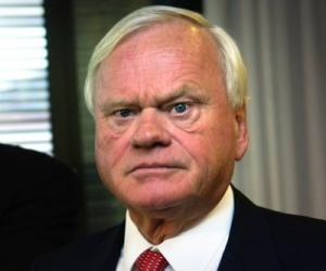 John Fredriksen John Fredriksen