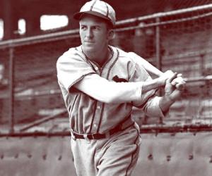 Johnny Mize Johnny Mize