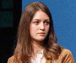 Julia Ebner Julia Ebner