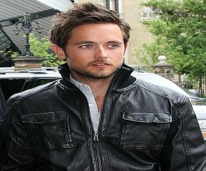 Justin Chatwin Justin Chatwin