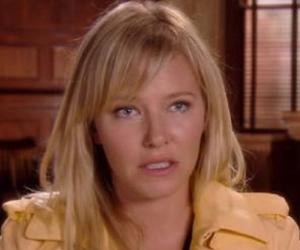 Kelli Giddish Kelli Giddish
