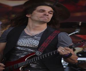 Kiko Loureiro Kiko Loureiro