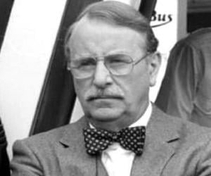 Klaus Schwarzkopf Klaus Schwarzkopf