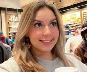Larissa Cambusano Larissa Cambusano