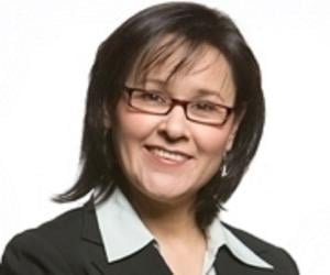 Leona Aglukkaq Leona Aglukkaq