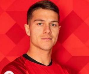 Leonardo Koutris Leonardo Koutris